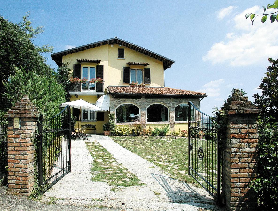 B&B Casa Margot Neive Exterior photo